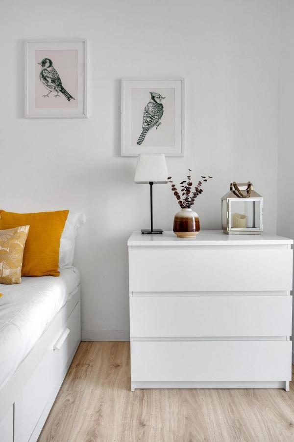 Modern 2 Bedroom Apartment In Estrela With Outside Terrace! Amazing For Families, Couples, Friends 리스본 외부 사진
